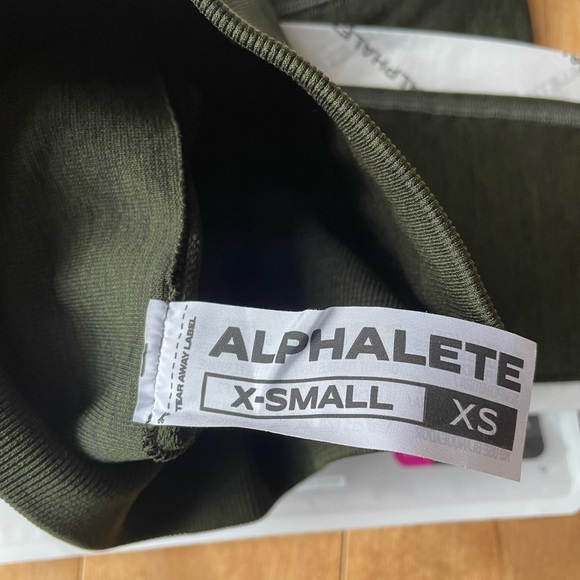 Alphalete Amplify Evergreen leggings - Picture 3 of 5